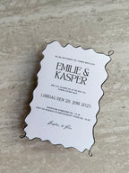 Bryllupsinvitation - Ribbon Flow Black