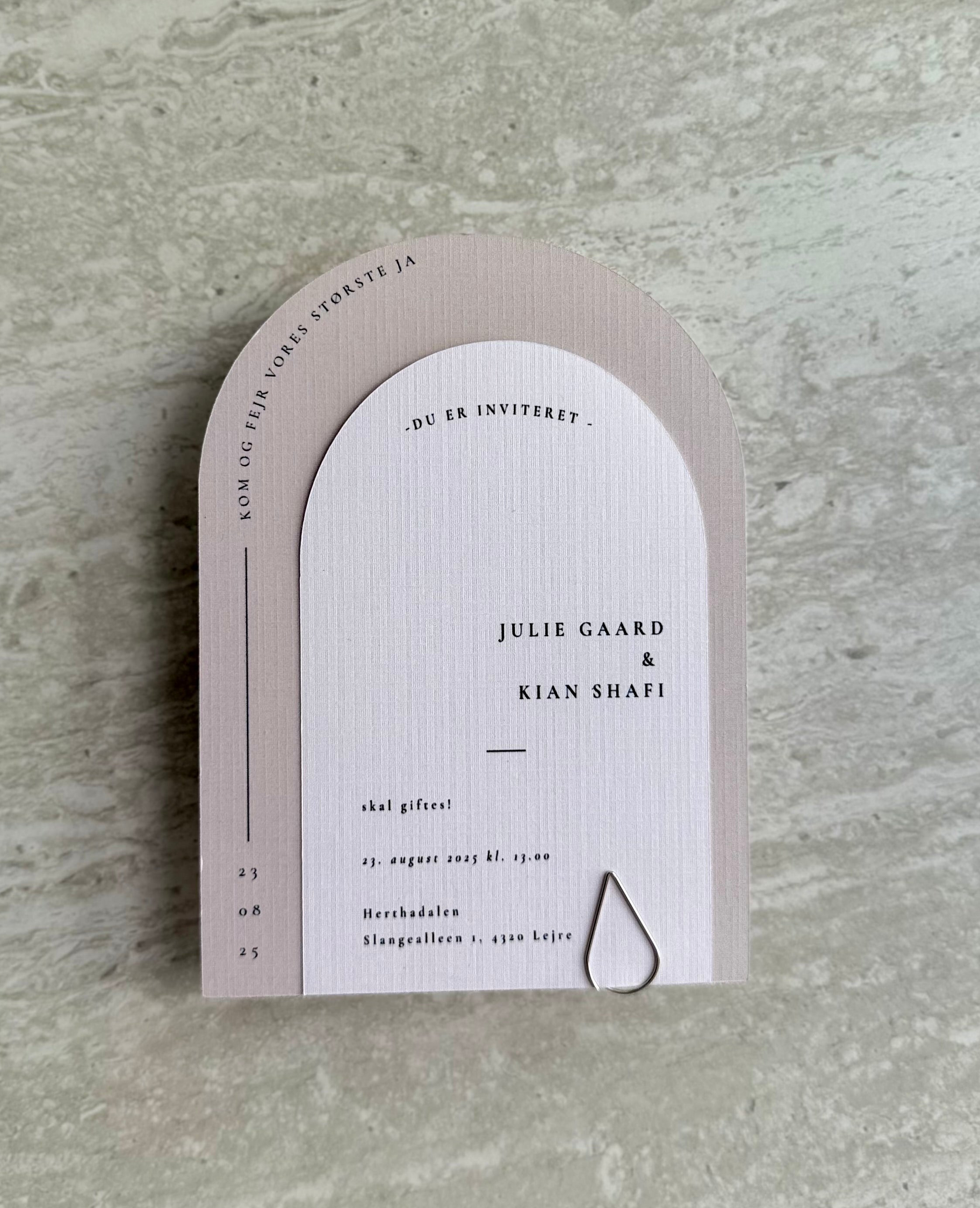 Bryllupsinvitation - Arch Layer