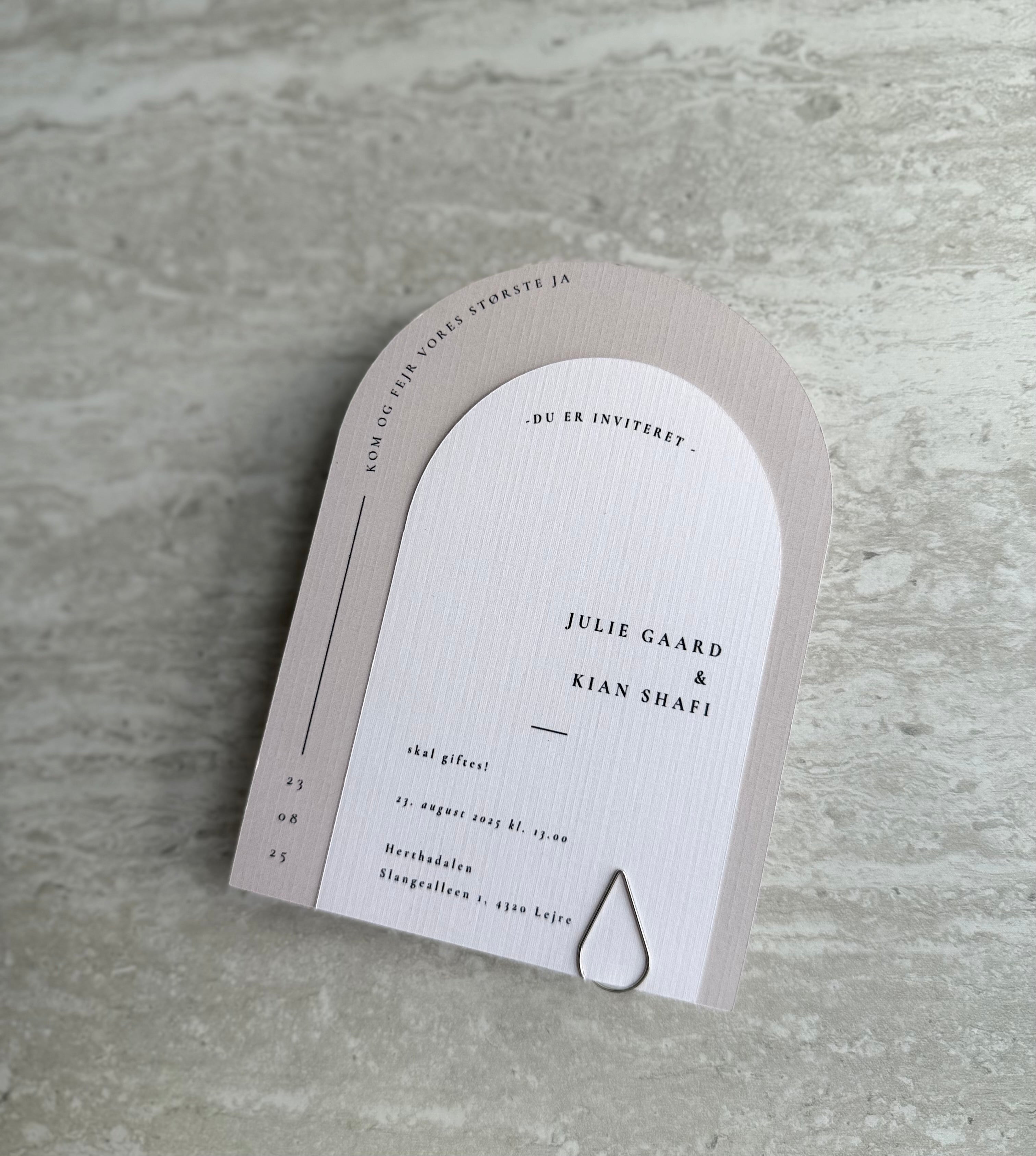 Bryllupsinvitation - Arch Layer