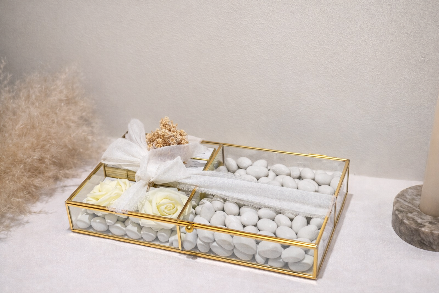 Gaveæske med chokoade & mandler